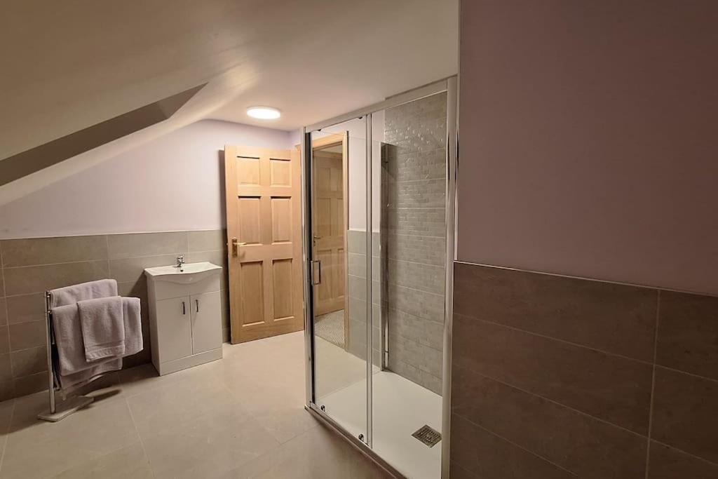 Ballnamona House Cong Ngoại thất bức ảnh
